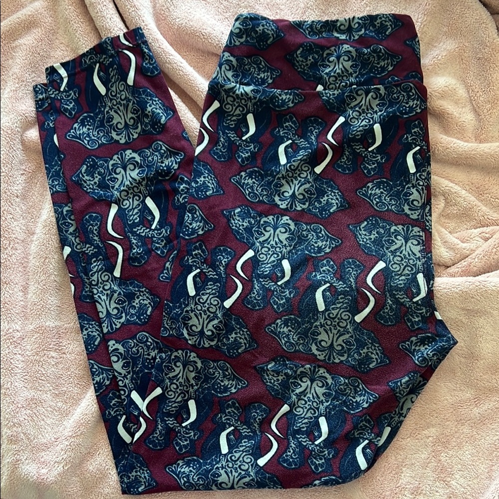 LuLaRoe Unicorn Elephant Print Leggings TC